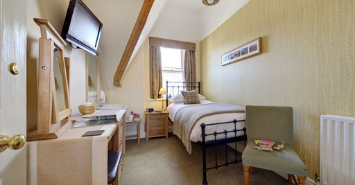 Lark - Room 11